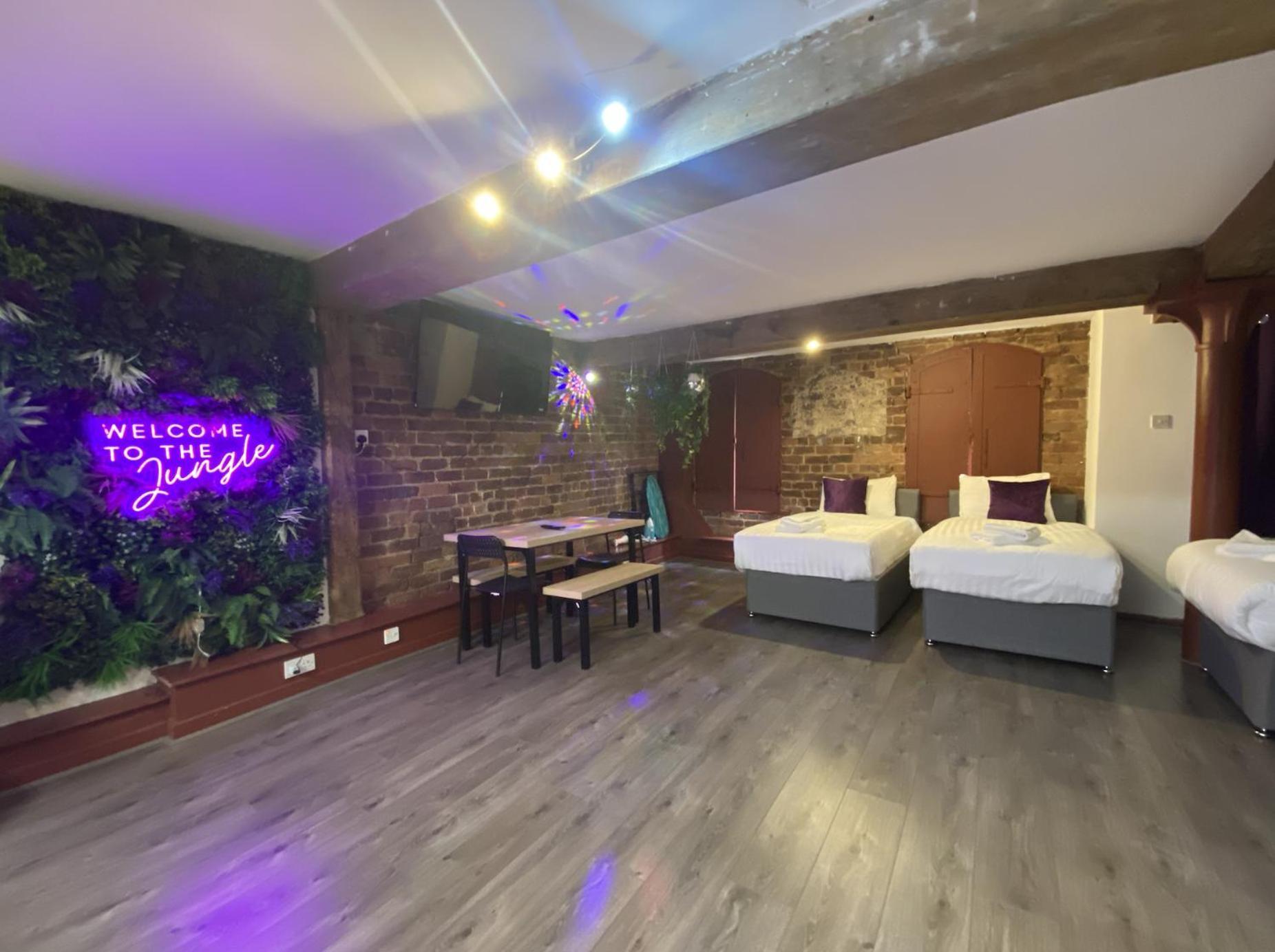 Rainford Gardens By Ustay *